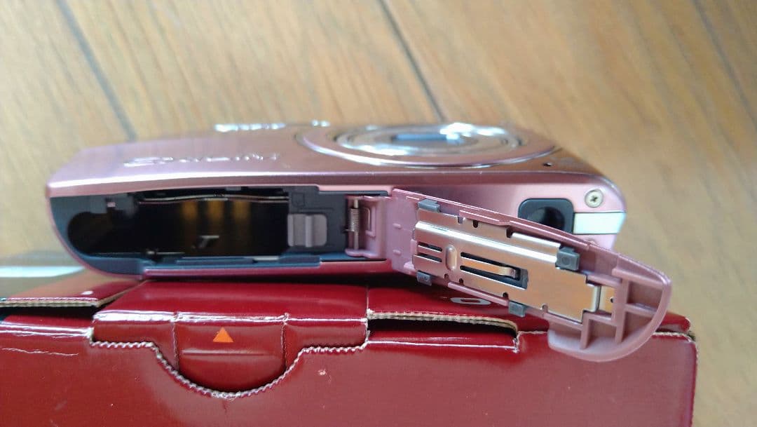 CASIO EXILIM デジタルカメラ EX-Z2000 ピンク