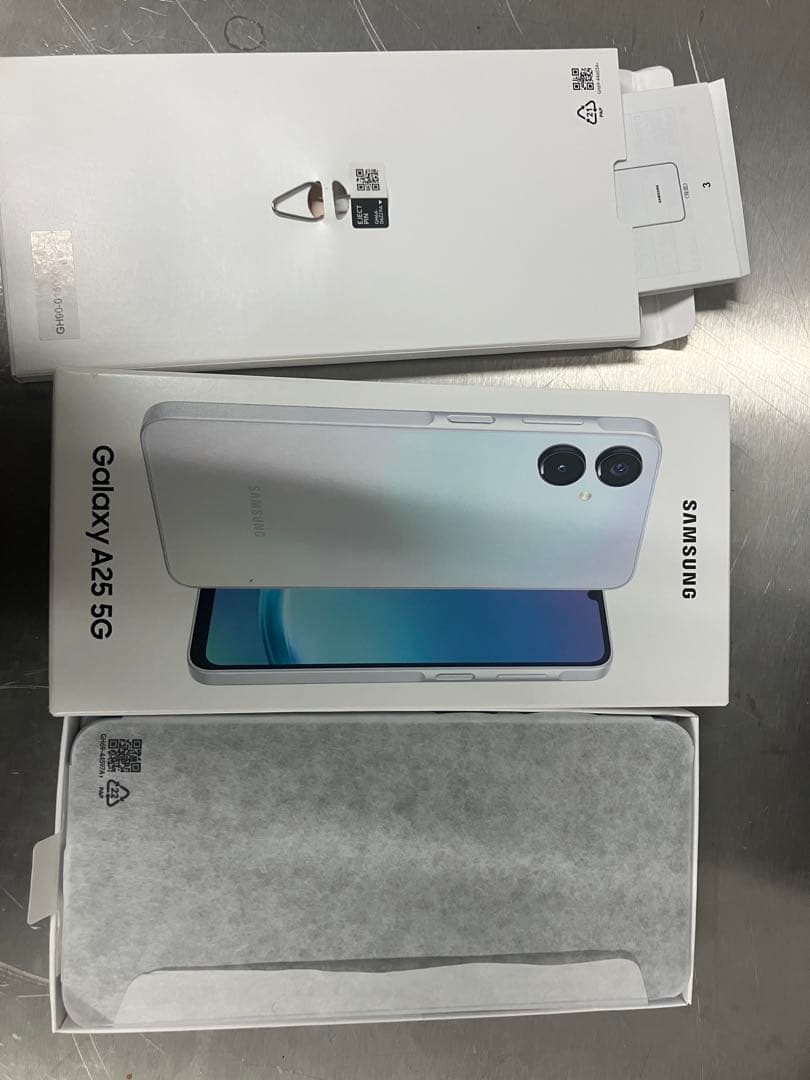 Galaxy A25 5G ライトブルー　64G