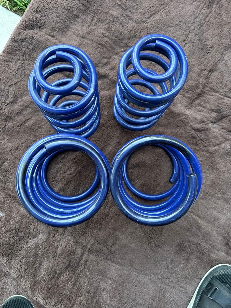 80ヴォクシー ZS ノア SI 2WD KYBローファースポーツ　ダウンサス