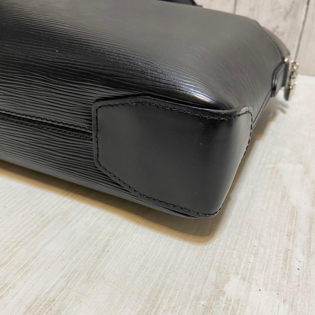 美品⭐️Louis Vuitton ルイ・ヴィトン　エピ オリバー ブラック
