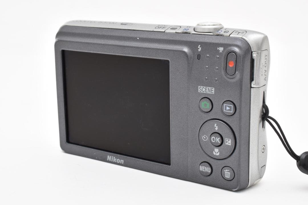Nikon COOLPIX S3700 シルバー コンパクトデジタルカメラ