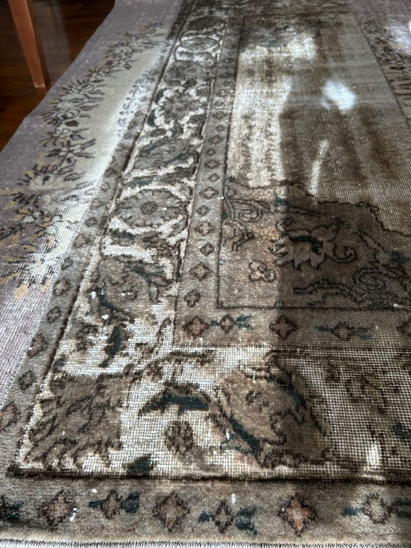 レア　ニュートラルカラー　シャビーシック　オーバーダイ　トルコ ヴィンテージラグ