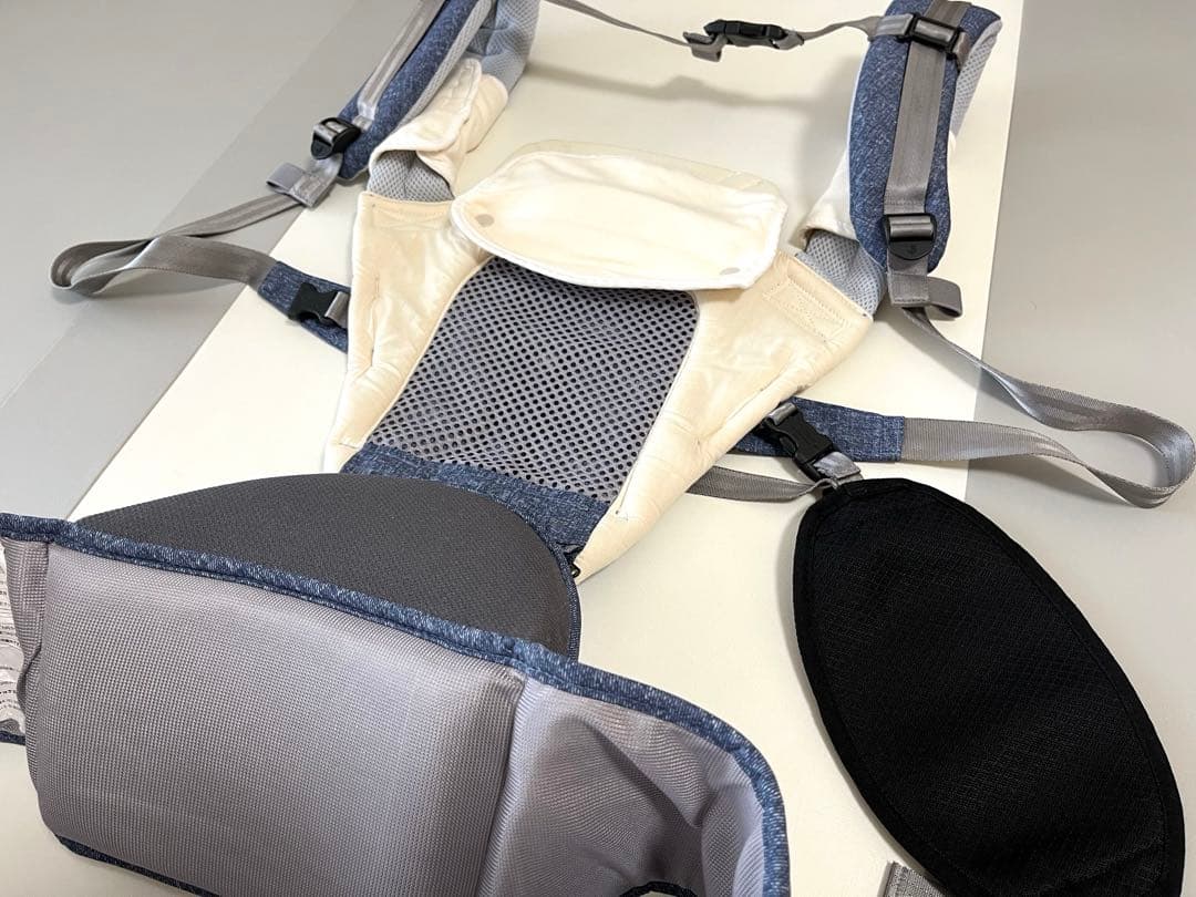 【状態良】ミキハウス×ポグネー　ヒップシート付抱っこ紐　インディゴブルー