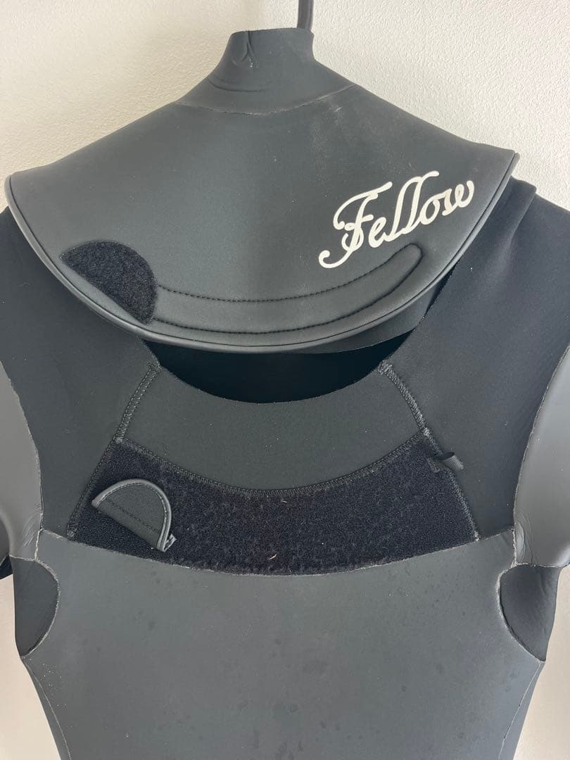 Fellow ウェットスーツ　セミドライ　5×3mm 使用回数少ない