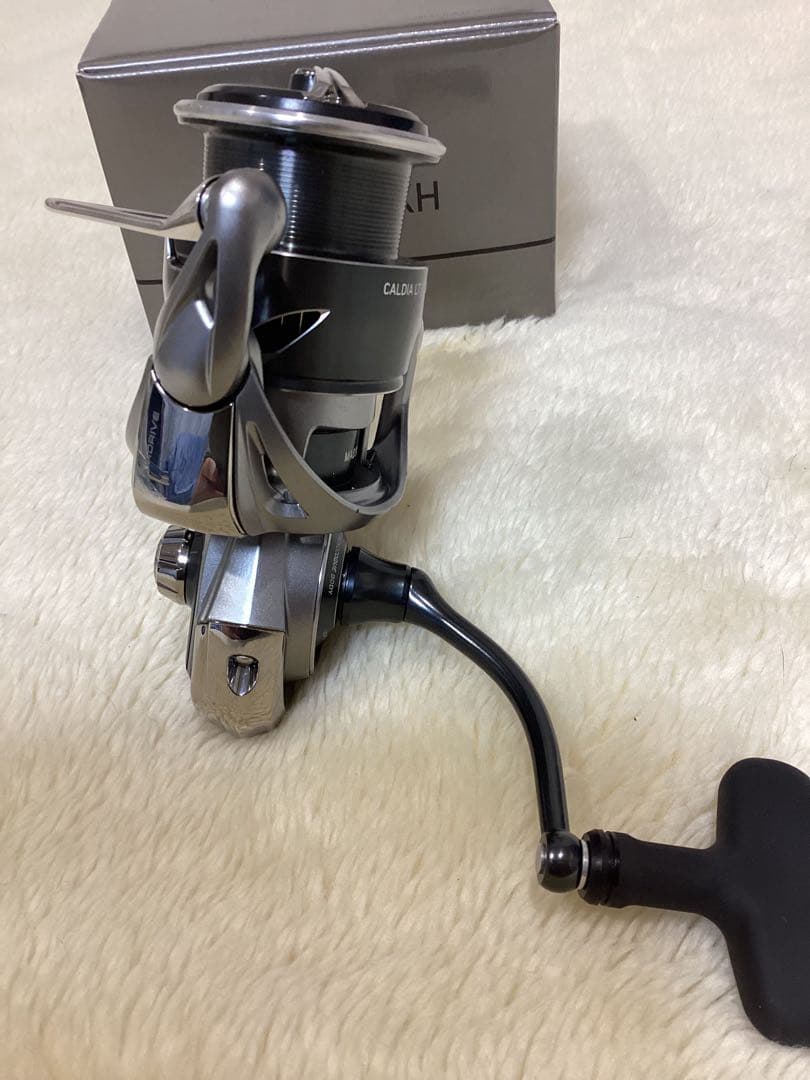 Daiwa CALDIA LT3000-XH スピニングリール