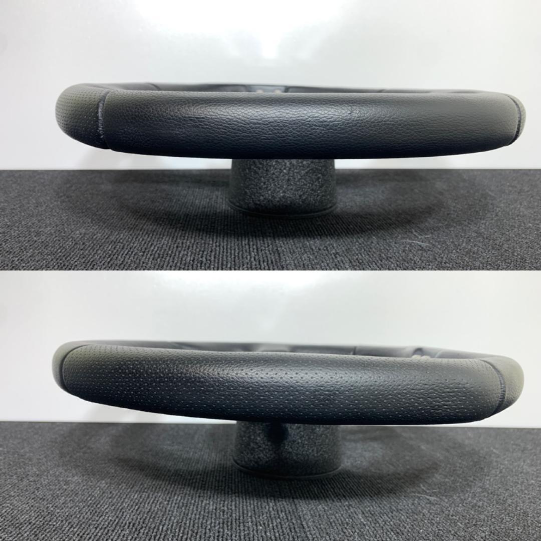 モモ トレックR ステアリング 35パイ ブラックレザー×シルバースポーク