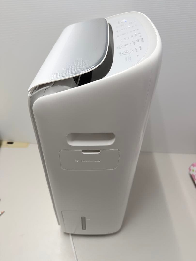 SHARP 衣類乾燥機 除湿機 CV-PH140-W 2022年製 ジャンク品