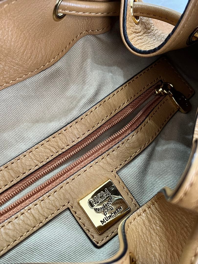 MCM ブラウン ダイヤモンドパターン ショルダーバッグ