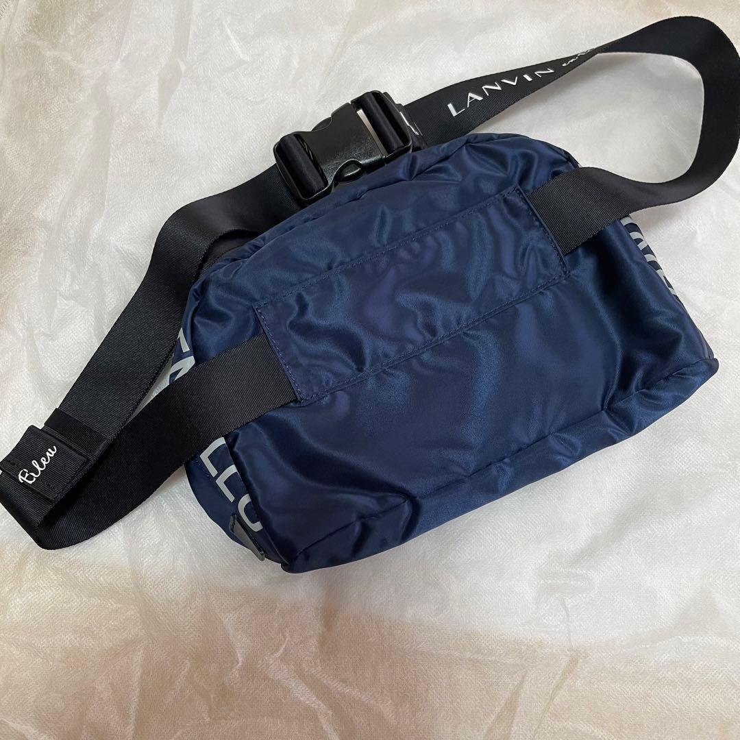 ランバンオンブルー　LANVIN en Bleu　ボディバッグ　ショルダーバッグ