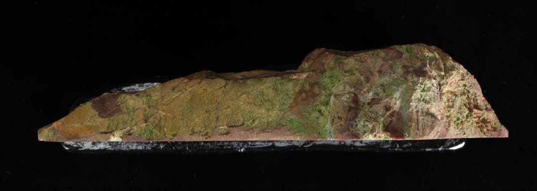 佐渡 赤玉石 赤石 黄色 磨き石 磨石 鑑賞石 自然石 水石 台座付 1.1kg