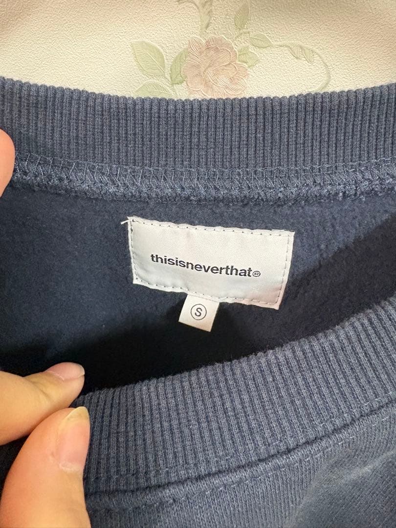 thisisneverthat ネイビートレーナー Sサイズ