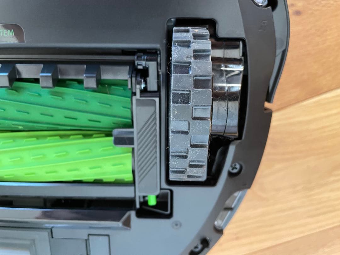 【極美品】アイロボットIRobotルンバ j7+ 掃除機 j755860