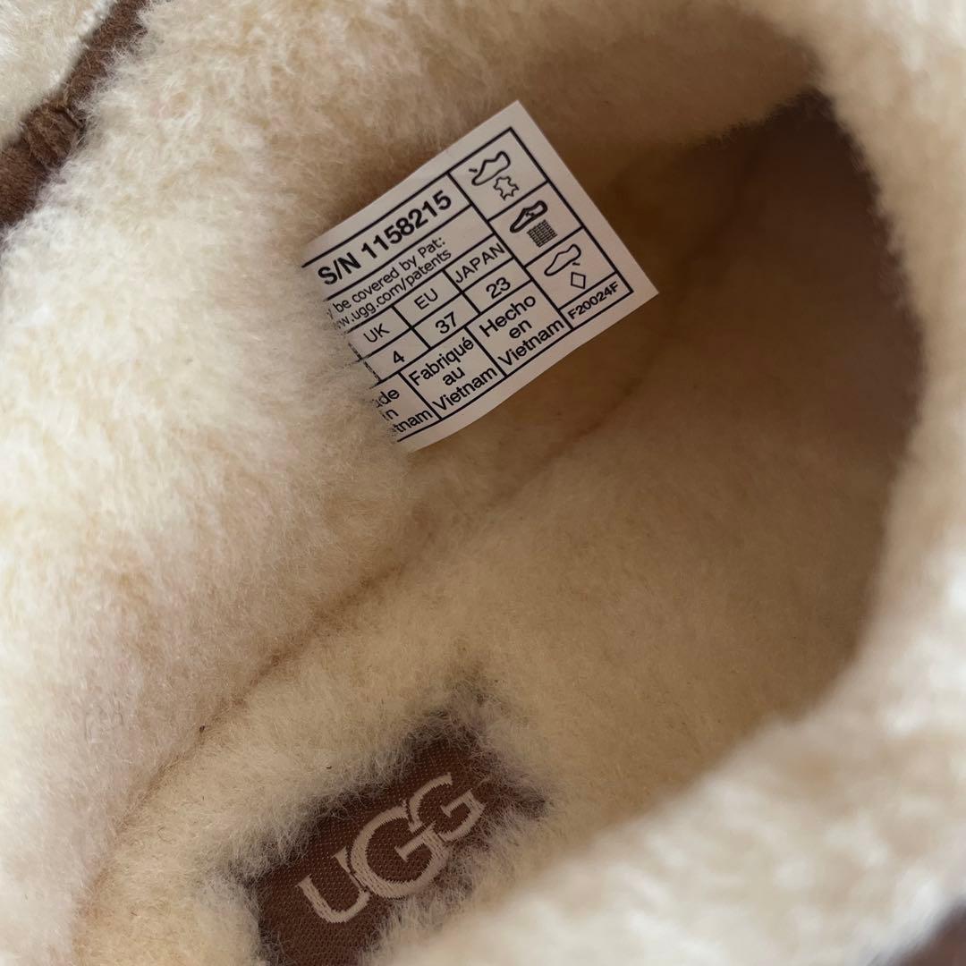 【新品未使用】UGG W PUMPED SLIDE パンプドスライド　23cm