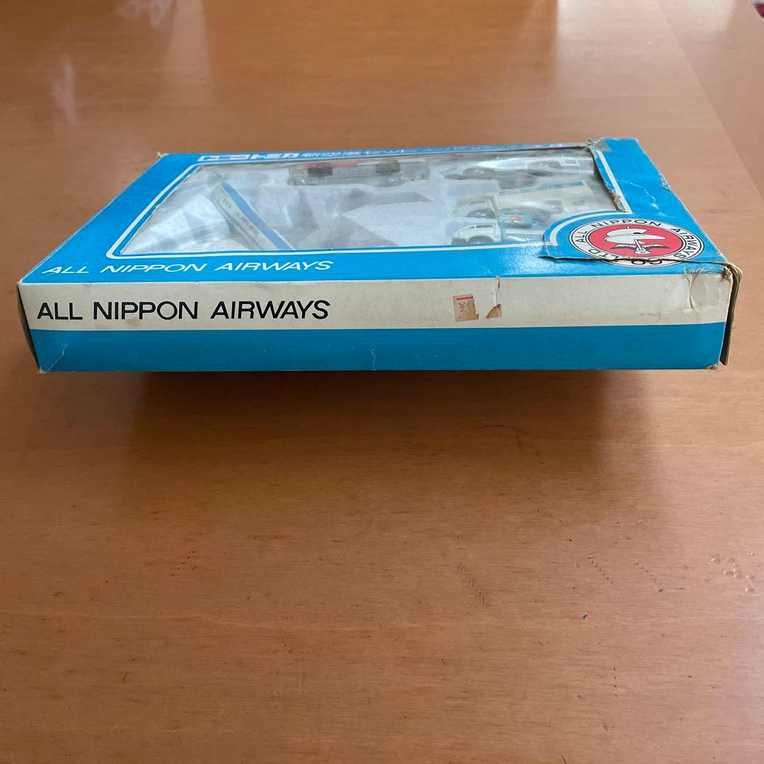 ぽんちゃん トミカ新空港セット スーパージャンボ 全日空