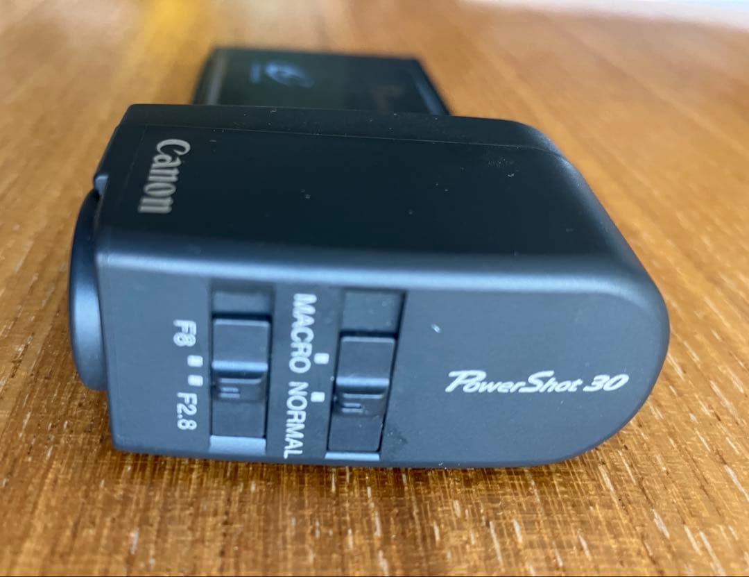 Canon PowerShot 30 PCカード型カメラ