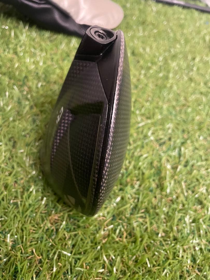 TaylorMade Qi35ドライバー 10.5度 ヘッド単品　カバー付属