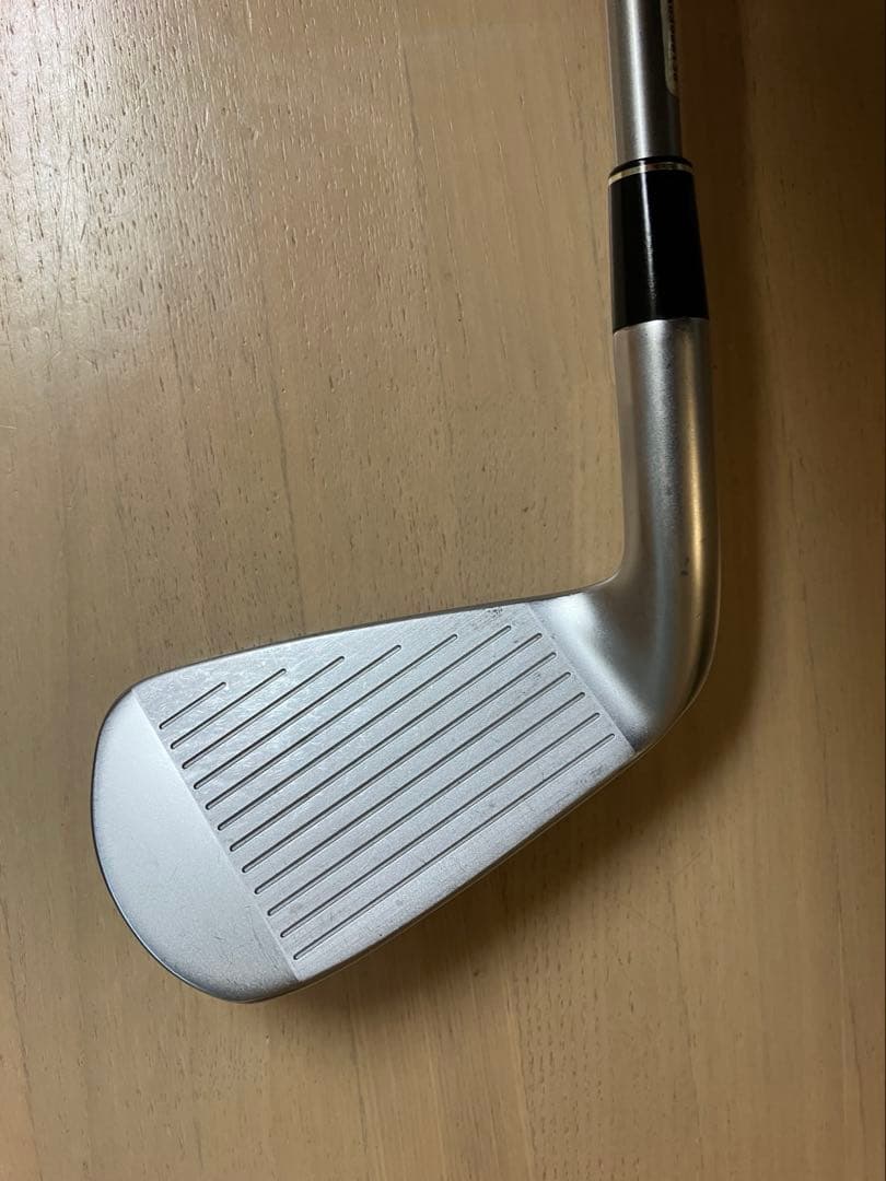 スリクソン ZX4 Mk II 4番アイアン カーボンシャフト