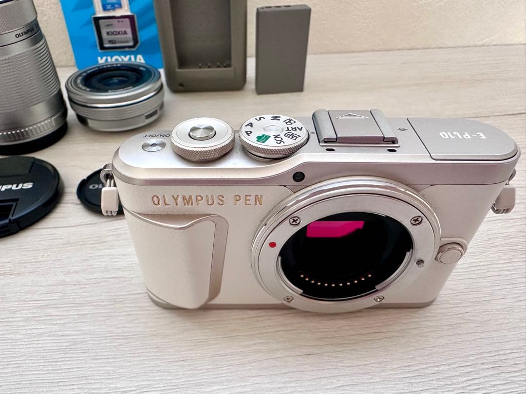 サト❗️オリンパス　E-PL10 ダブルズームキット　ショット数993回