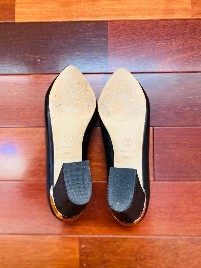 CHANEL ブラック キルティング ローファー