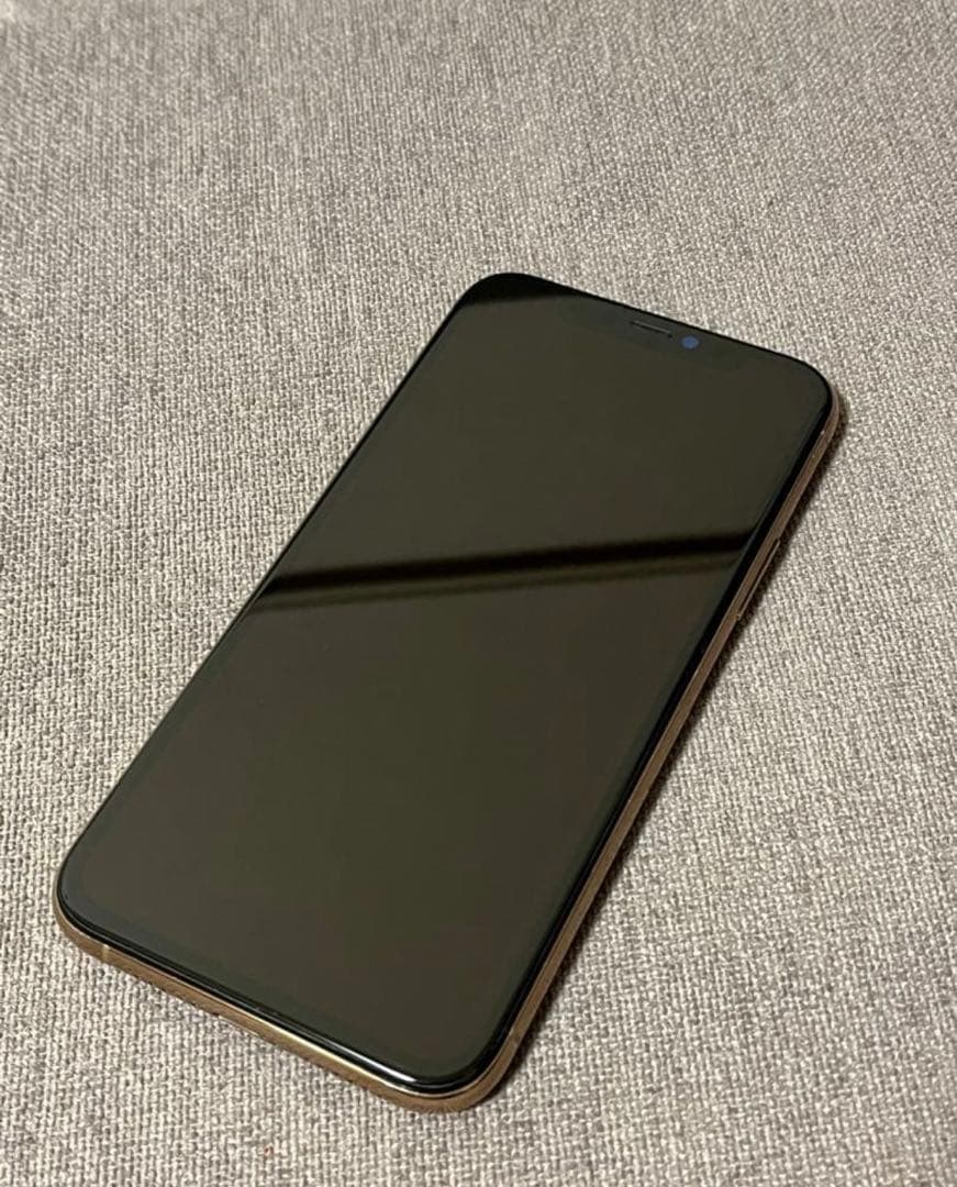 【ジャンク】iPhone11 pro Gold 256GB 本体 docomo