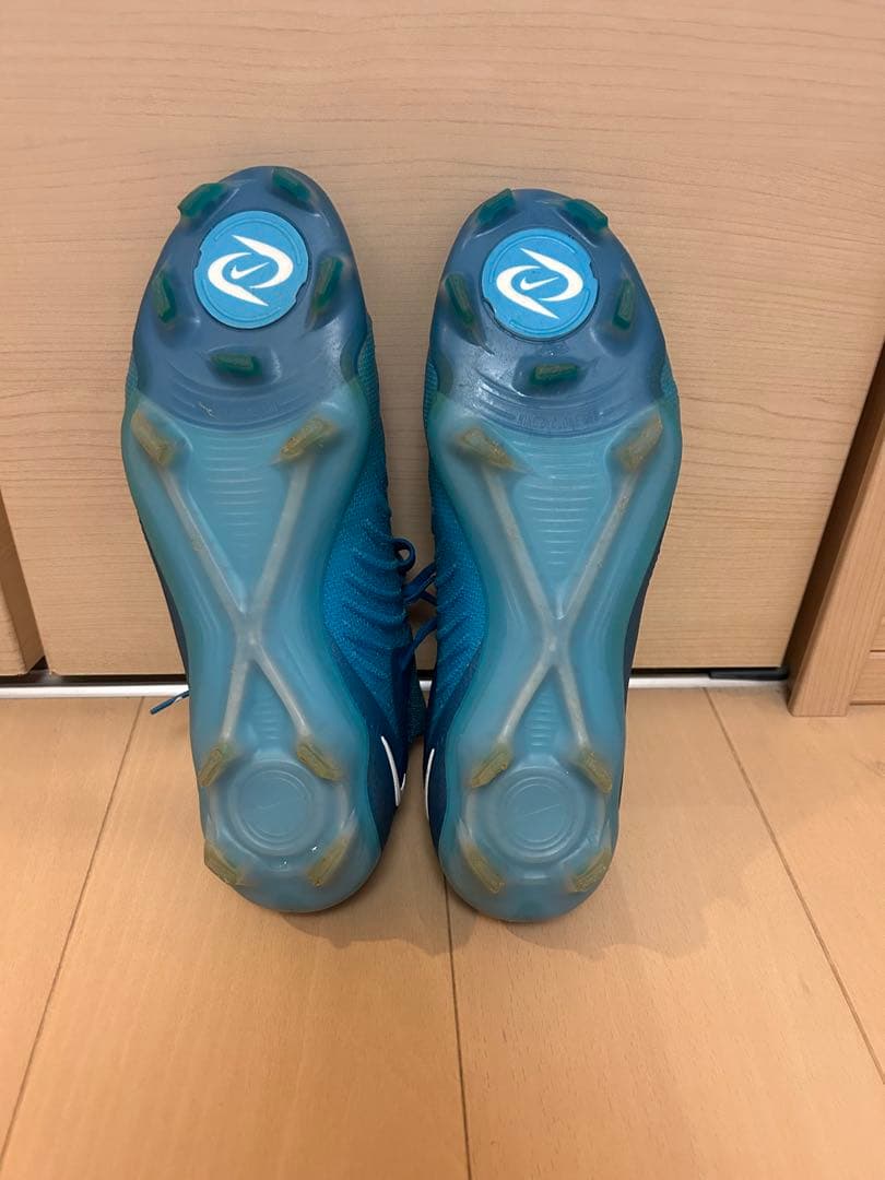 24時間限定大特価 ナイキ ファントム ルナ II エリート FG27.0cm