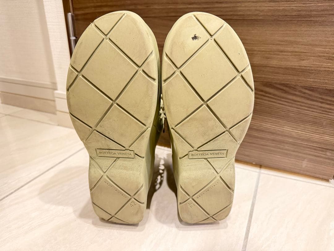 ドビーBOTTEGA VENETA ボッテガヴェネタ パドルレースアップ