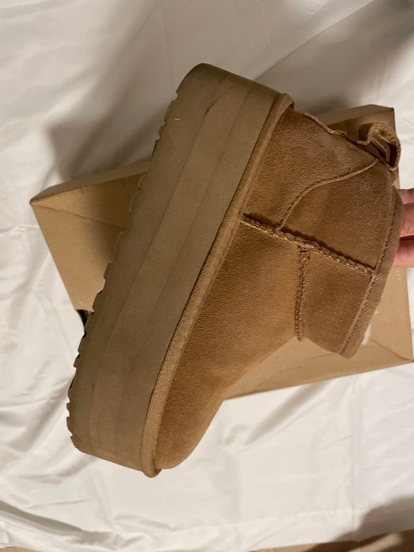 【美品】UGGクラシック ウルトラミニプラットフォーム ブーツ 23cm