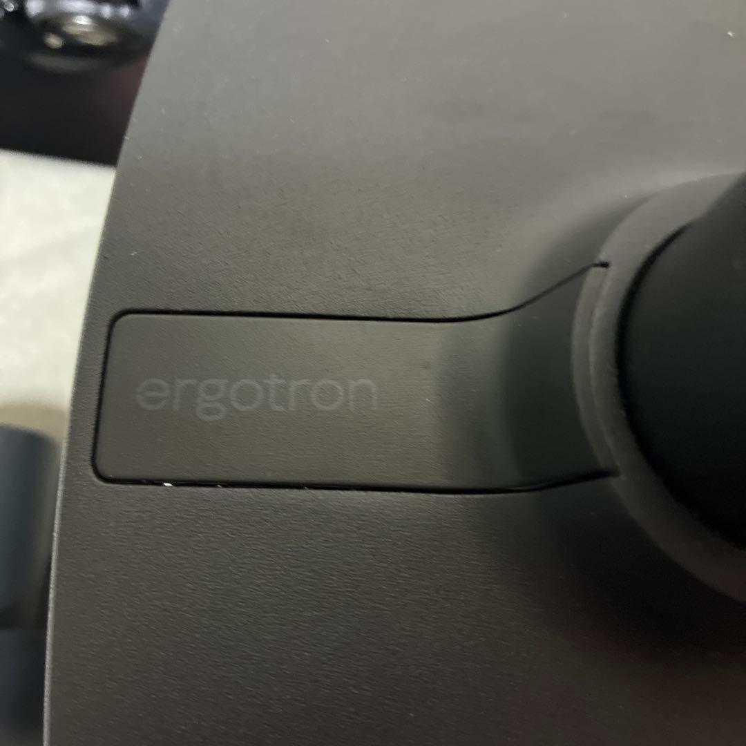 ergotron LX Desk Monitor Arm(黒)