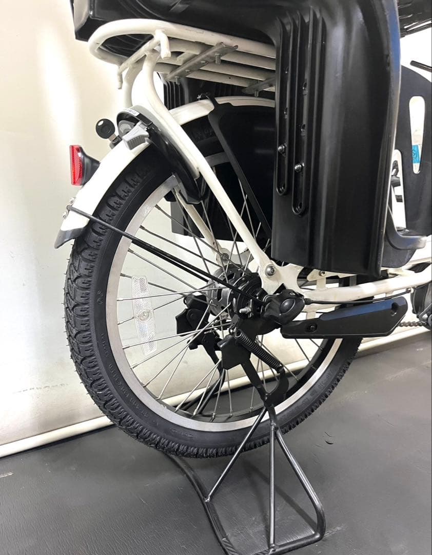 1年保証　送料無料　ヤマハ　ルイガノコラボ　20インチ　白　電動アシスト自転車