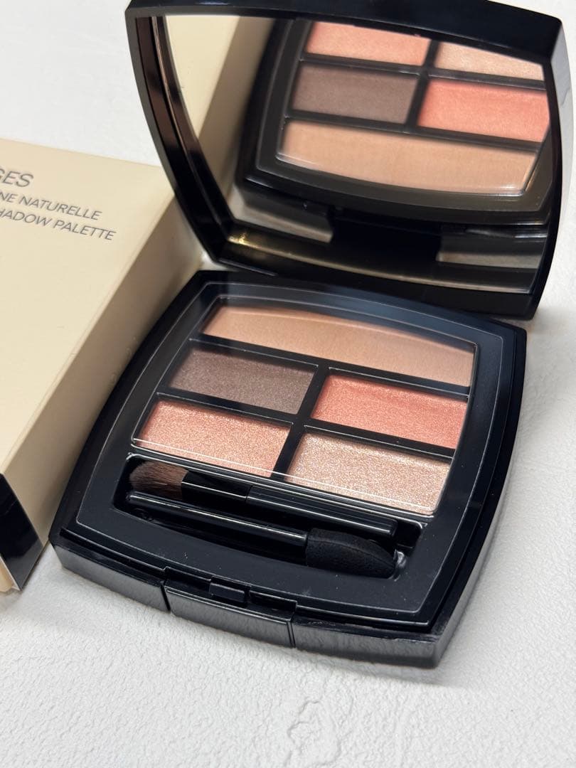 CHANEL シャネル アイシャドウパレット　レベージュパレットルガールウォーム