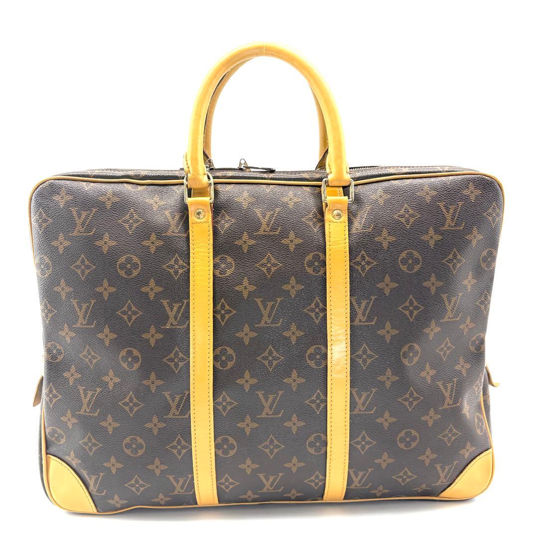 【美品】 VUITTON　ビジネスバック　ポルトドキュマン　ヴォワヤージュ　本革