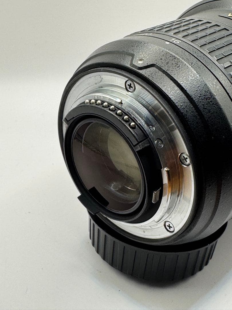 じ*た様 Nikon AF-S NIKKOR 16-35mm f/4G ED V