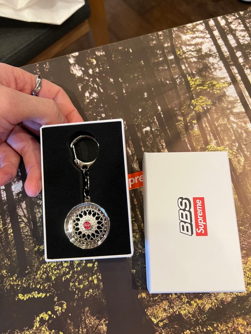 y*e様 Supreme BBS RS Rim Keychain シルバー