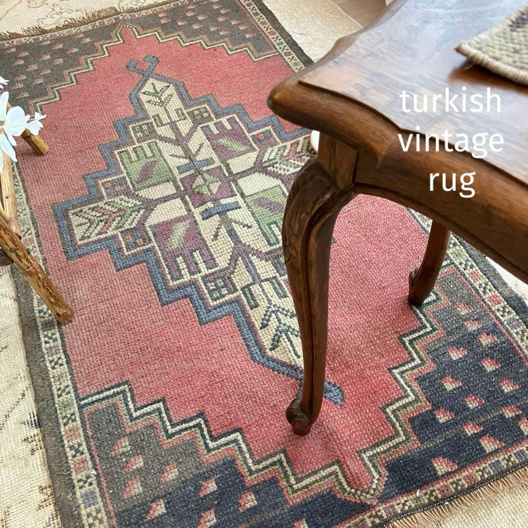 大きめ63×119上質くすみ大人ピンク　グレーメダリオン　トルコヴィンテージラグ