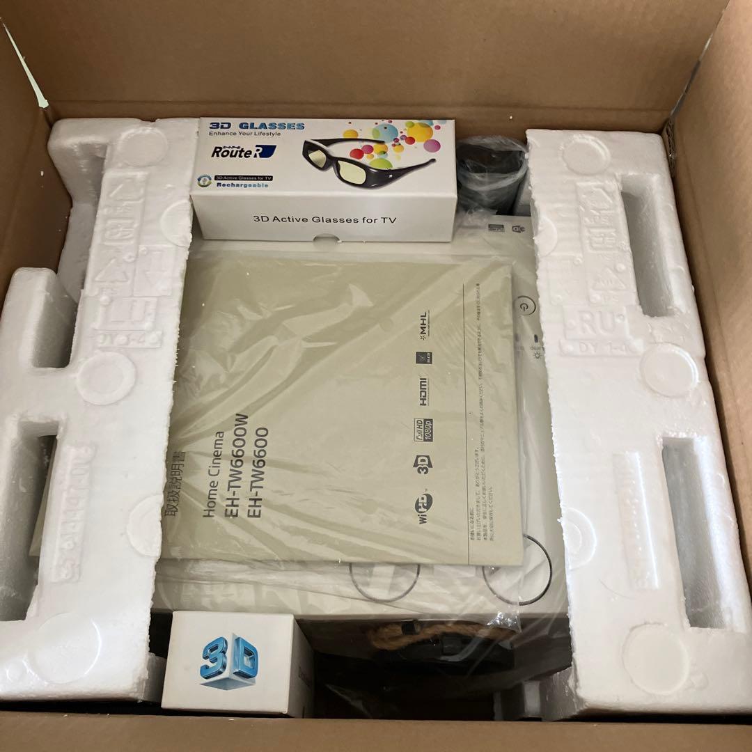 EPSON Full HD&3D プロジェクタ EH-TW6600