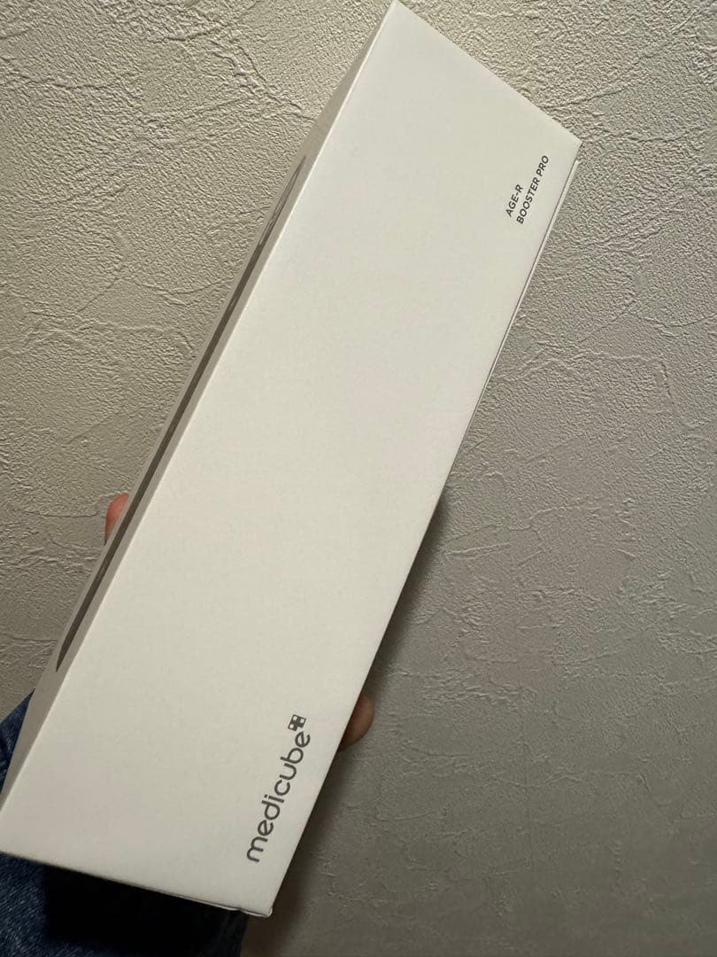 とうあ愛用　medicube スキンケアデバイス ブースタープロ　ブラック