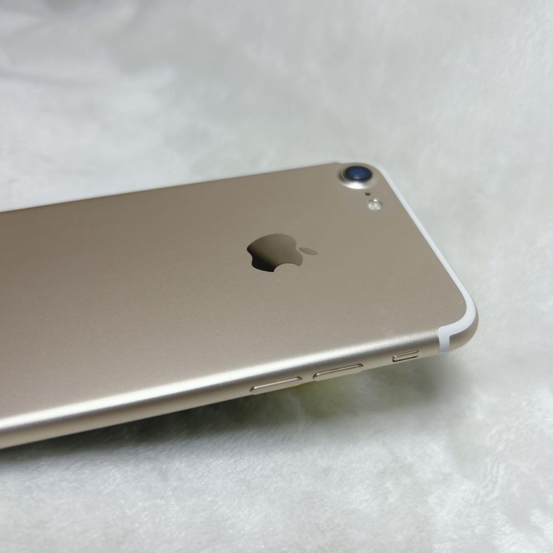 ✨美品✨iPhone7 ゴールド　32GB 最大容量100% SIMロックあり