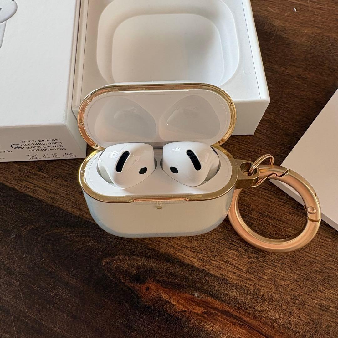 【ほぼ未使用】【ケース付】AirPods4 ANC搭載モデル