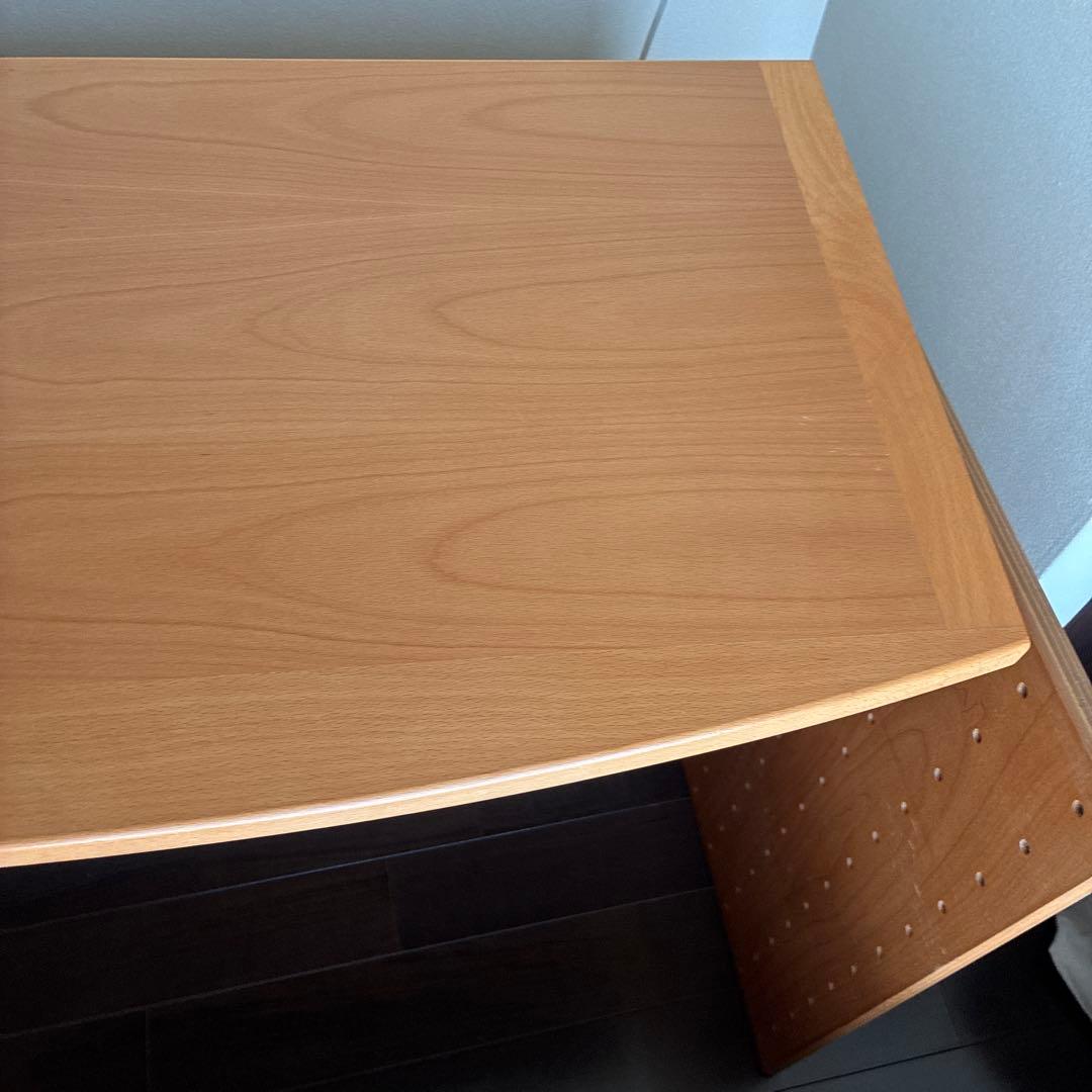 フォルミオ　デスク