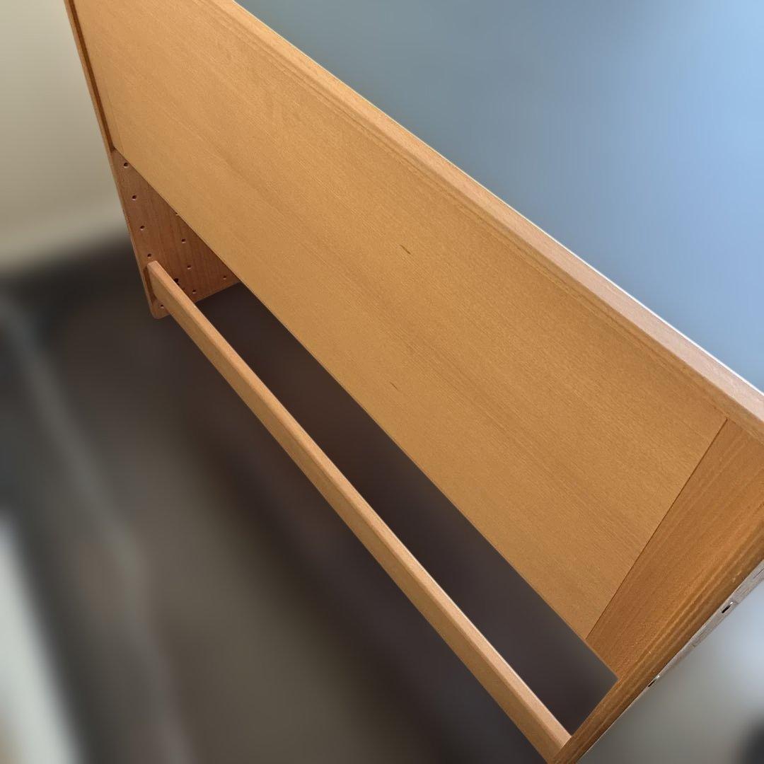 フォルミオ　デスク