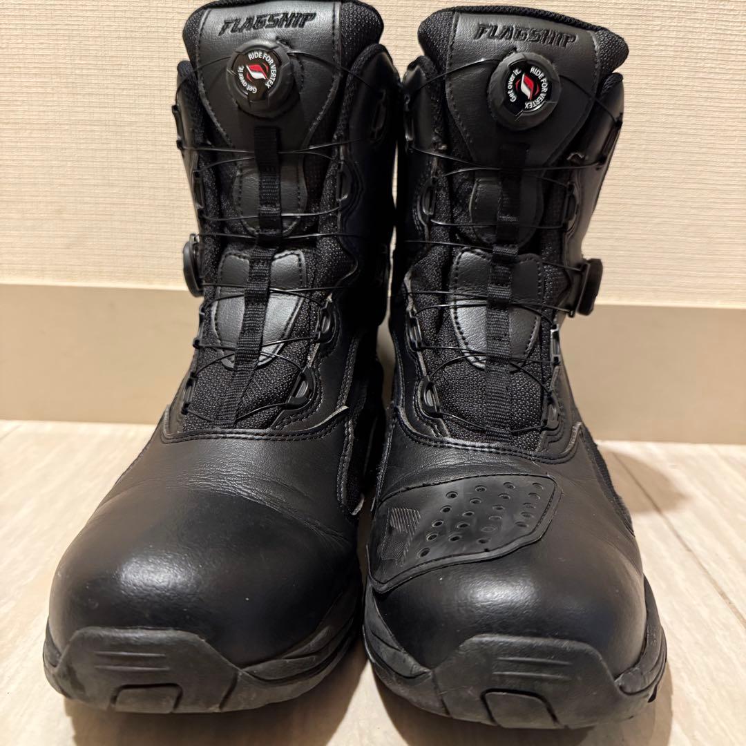 美品　フラッグシップ　ライディングブーツ　BOA 簡単脱着　黒　レザー　28cm