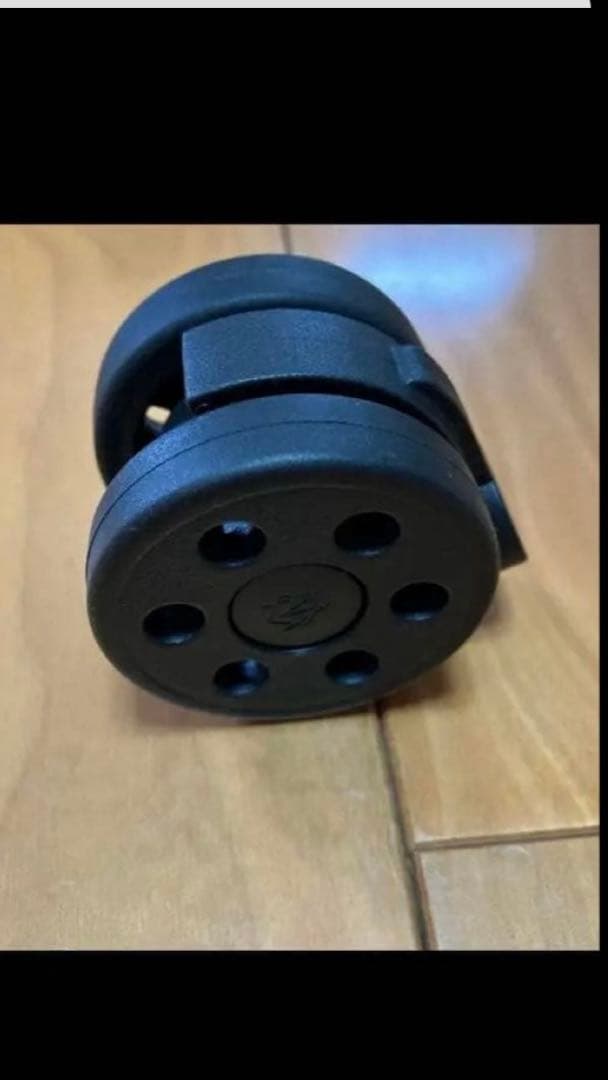 新品⭐︎未使用【リモワ】 キャスター4輪