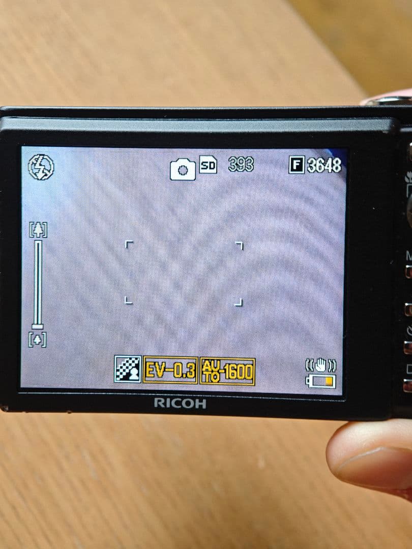 RICOH R10 コンデジ