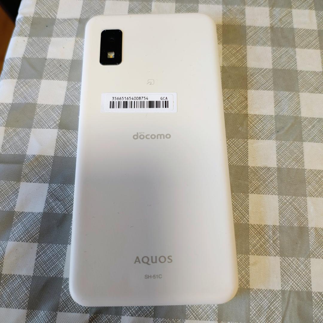 docomo AQUOS wish2 SH-51C ホワイト