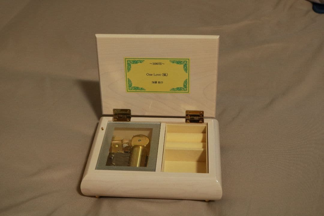 ホワイトオルゴール 木製 コンパクト