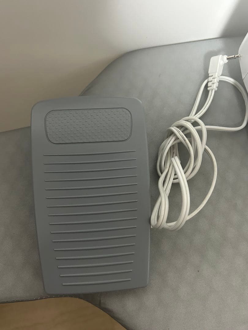 brother コンピュータミシンSENSIA130　CPN5102 カバー付