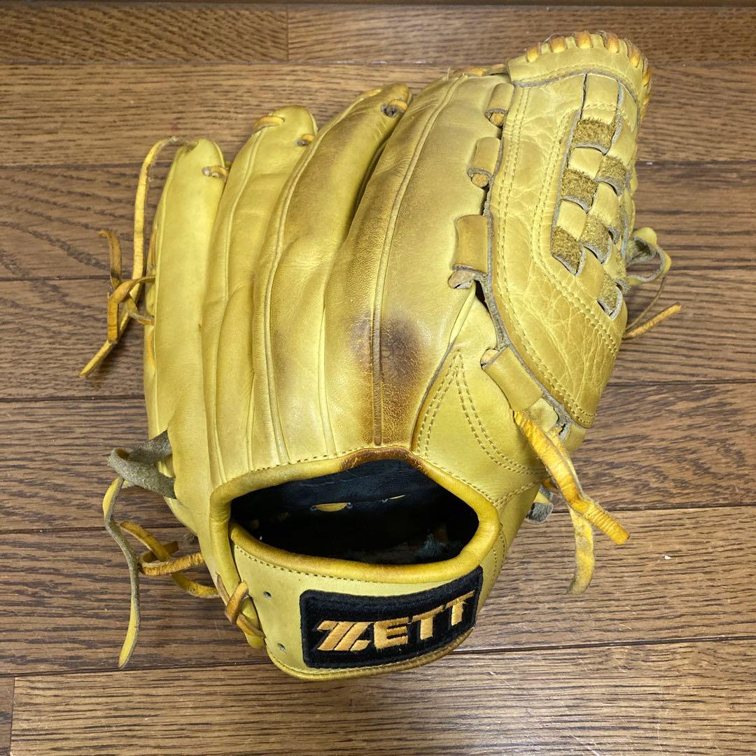 【即戦力・良型】ZETT（ゼット） 硬式・投手用〈グローブ袋付〉
