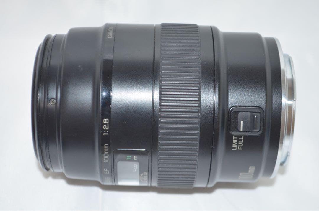美品　Canon キヤノン EF 100mm F2.8 マクロレンズ