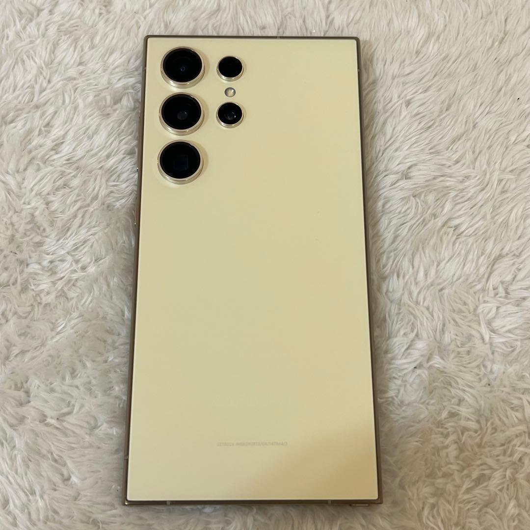 ★Galaxy S24 ultra 256GB チタニウムイエロー i50