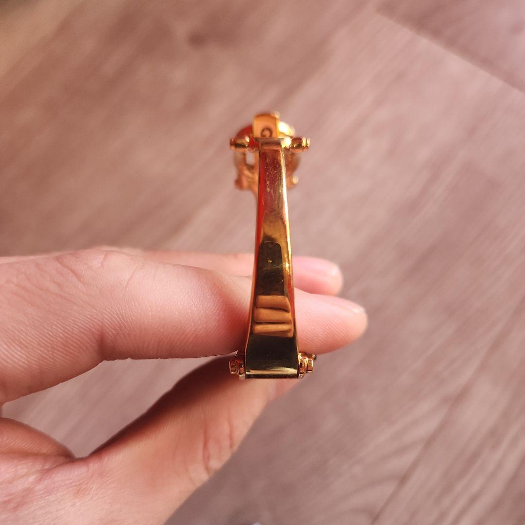 GUCCI レディースウォッチ ゴールド 1500